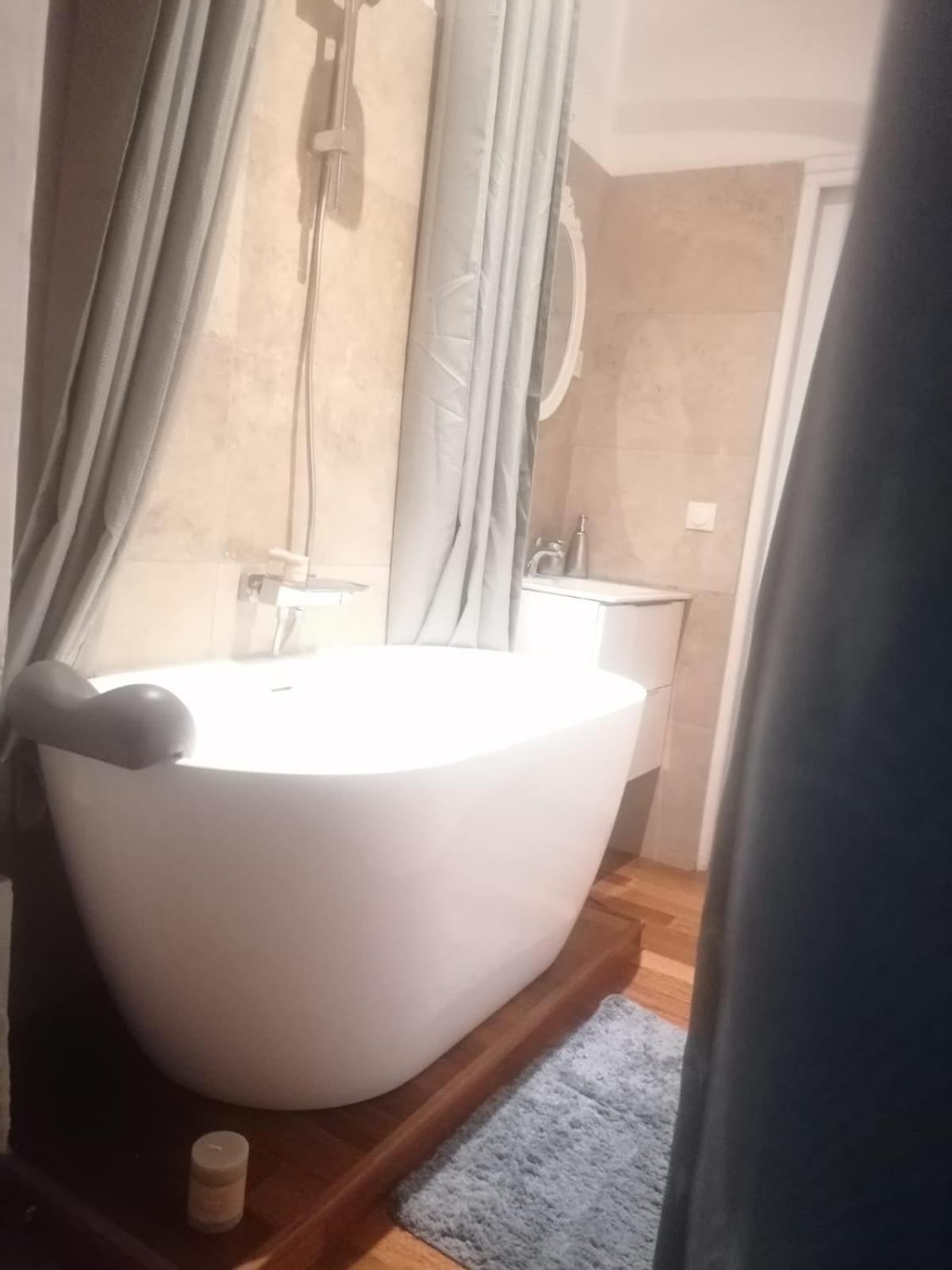 Coeur De Paris Montorgueil - Heart Of Paris - Charming Super Central Apartment For Your Ideal Parisian Days Kültér fotó